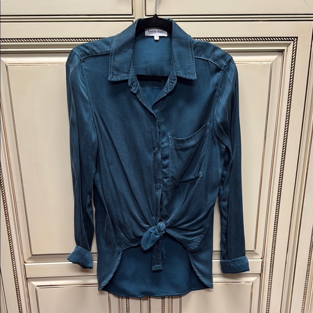 Bella Dahl Teal Button-Up Women's Top